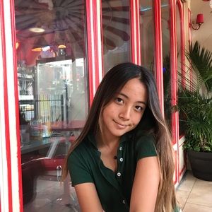 Meet your Posher, Lucy